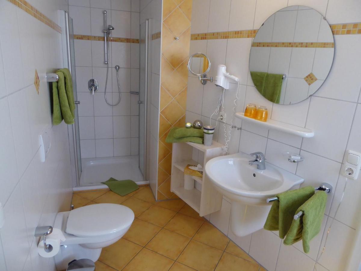 Pension Rosengaertchen Абсберг Экстерьер фото