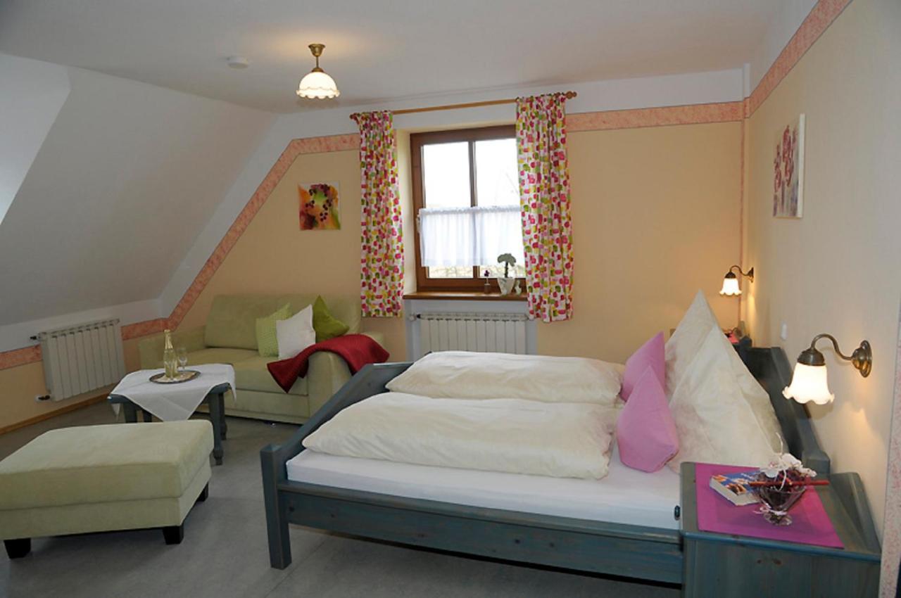 Pension Rosengaertchen Абсберг Экстерьер фото
