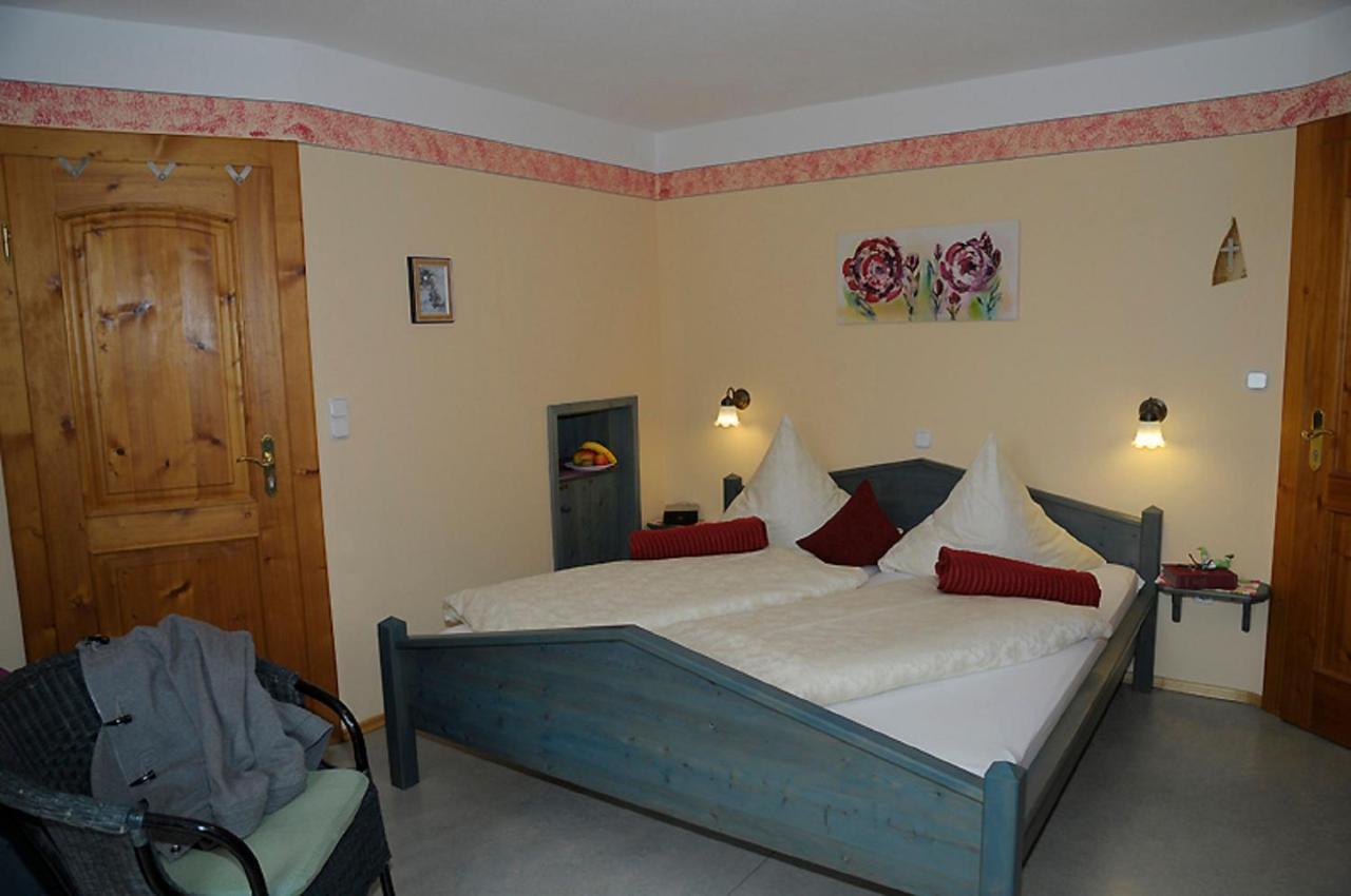 Pension Rosengaertchen Абсберг Экстерьер фото