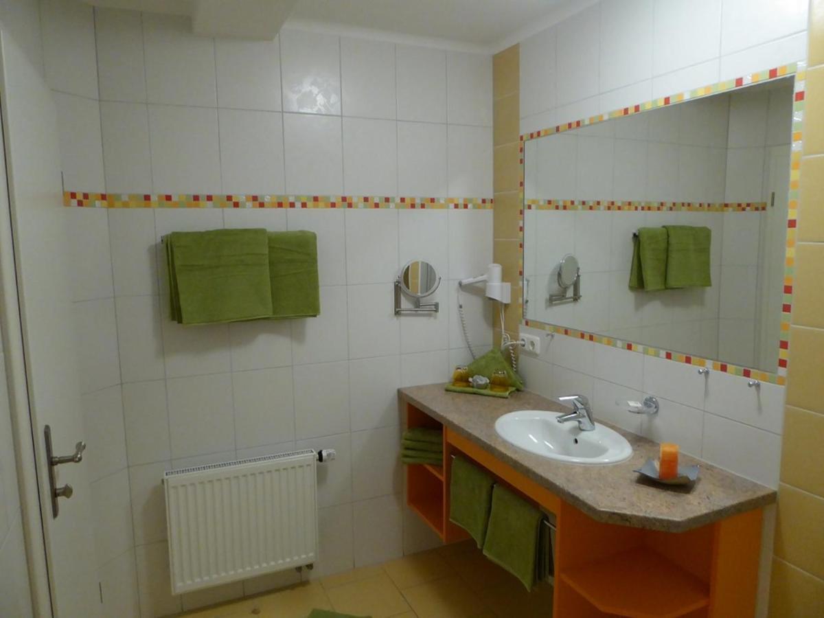 Pension Rosengaertchen Абсберг Экстерьер фото